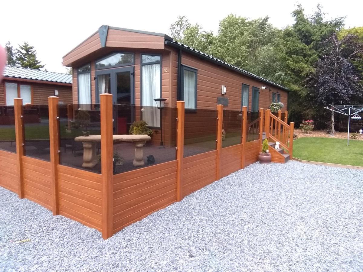 12 Burnside Lodge ออคเทอราร์เดอร์ ภายนอก รูปภาพ